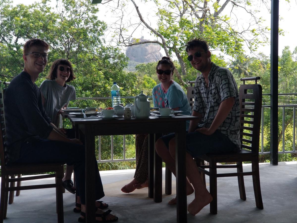 Hotel Sigiriya Rock Hide Zewnętrze zdjęcie